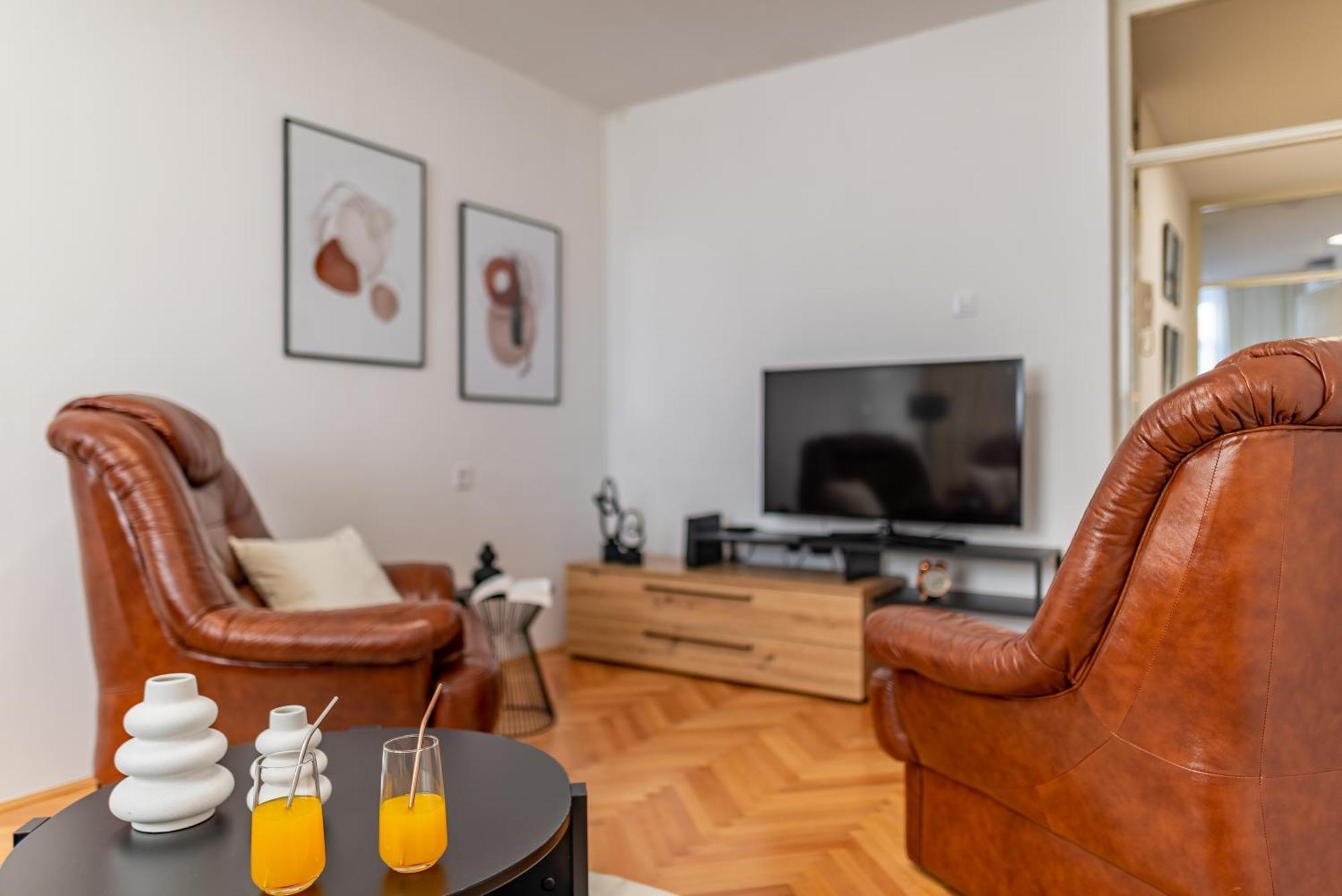 A&M 3 Bridge Luxury Center Apartment ซาดาร์ ภายนอก รูปภาพ